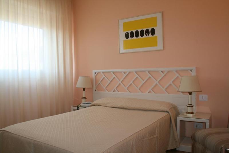 Villa Calipso Мондело Екстериор снимка
